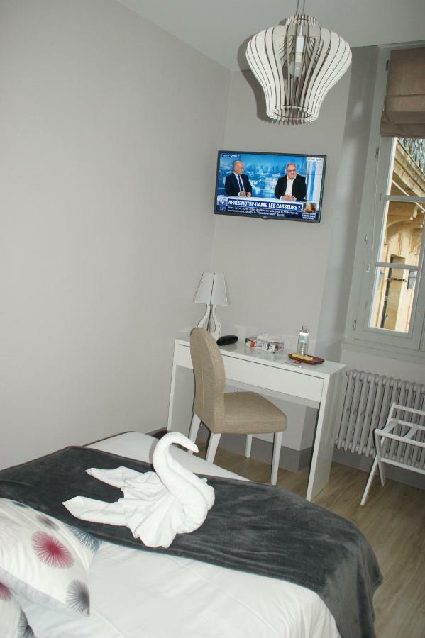Le Home Belves Exterior photo