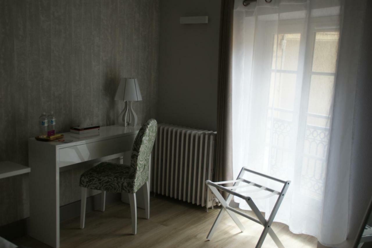 Le Home Belves Exterior photo