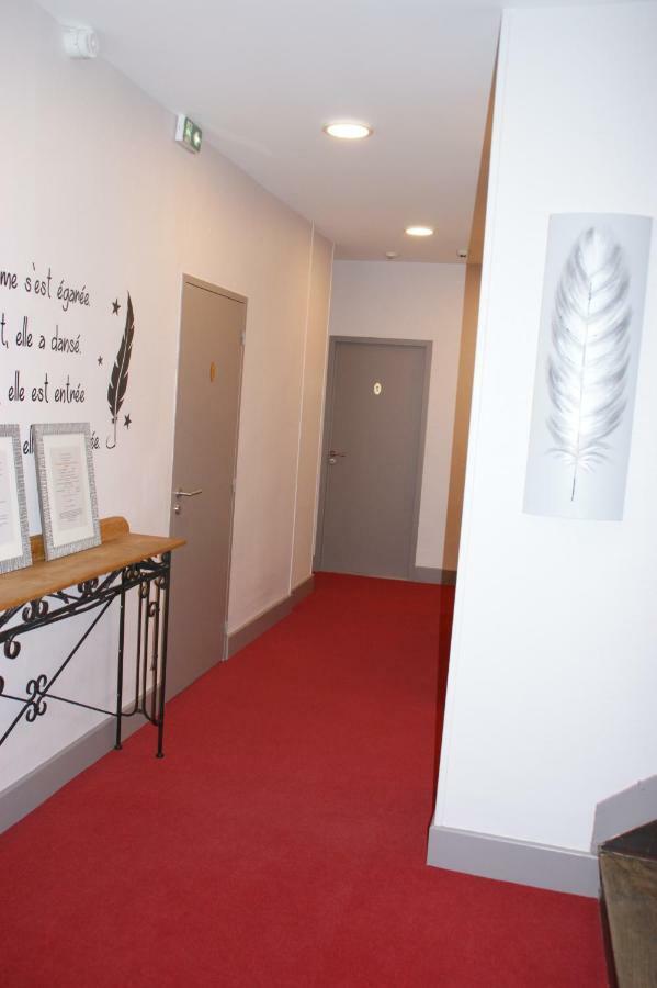 Le Home Belves Exterior photo